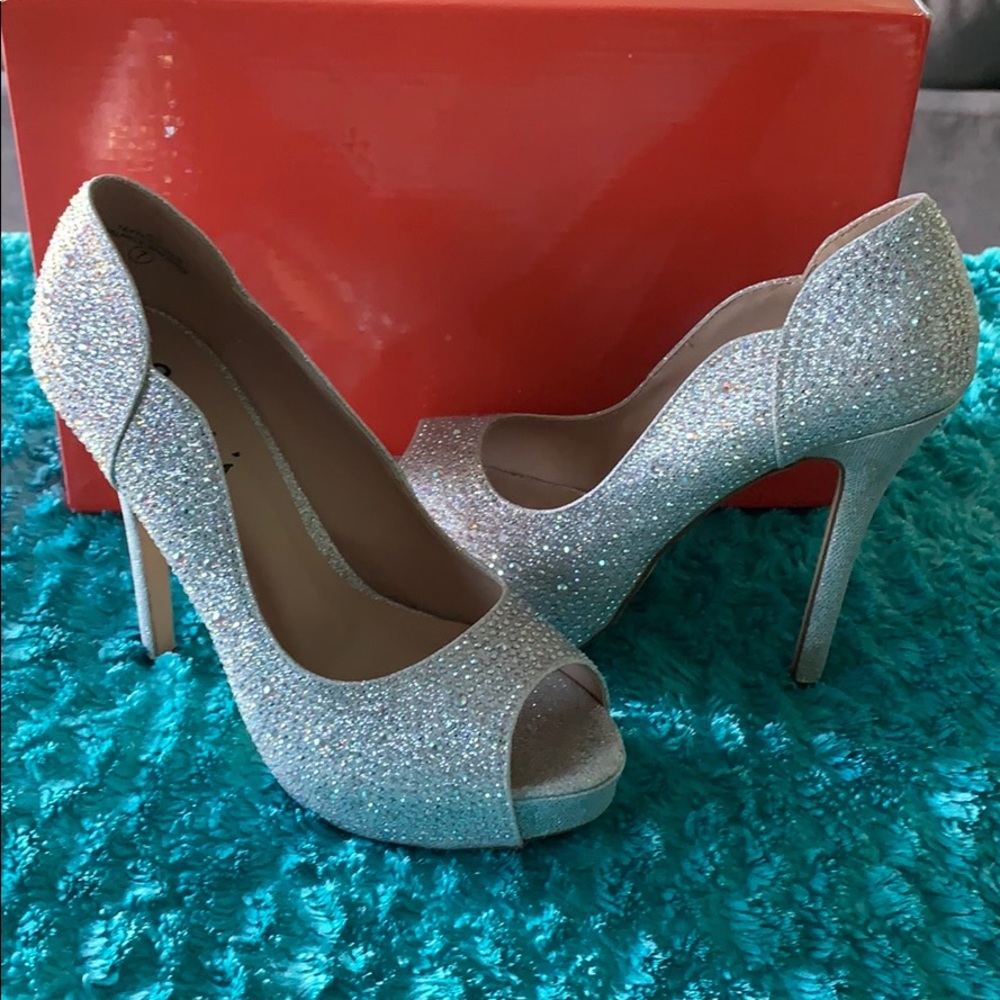Women’s shoes